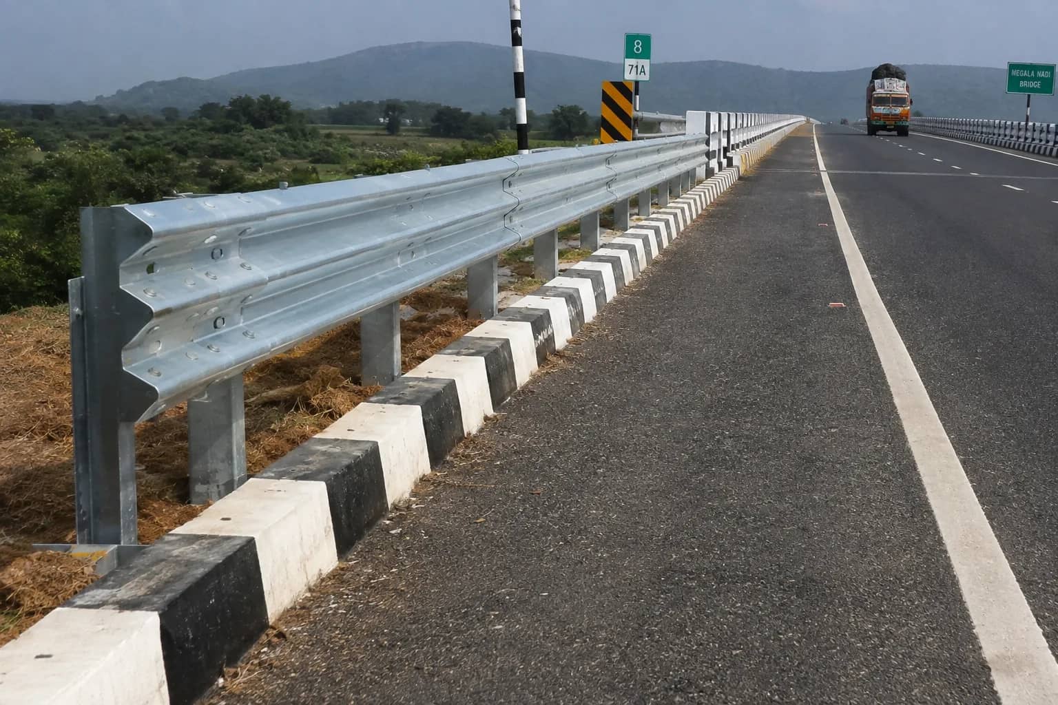 Thrie Beam Crash Barrier Manufacturers - YNM Safety