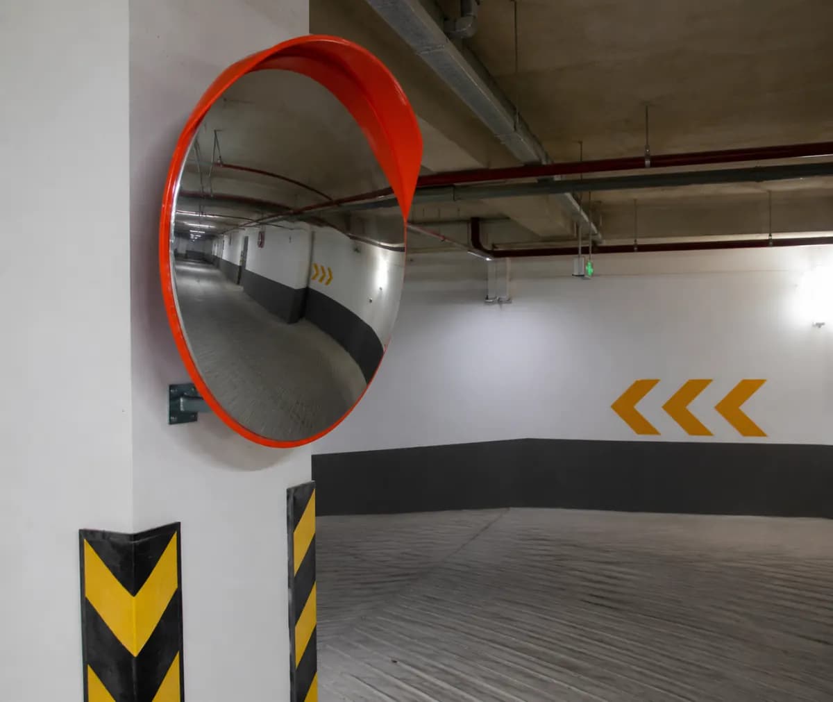 Convex Mirror Manufacturers - YNM Safety Parking Safety Product | Signage & Mirrors