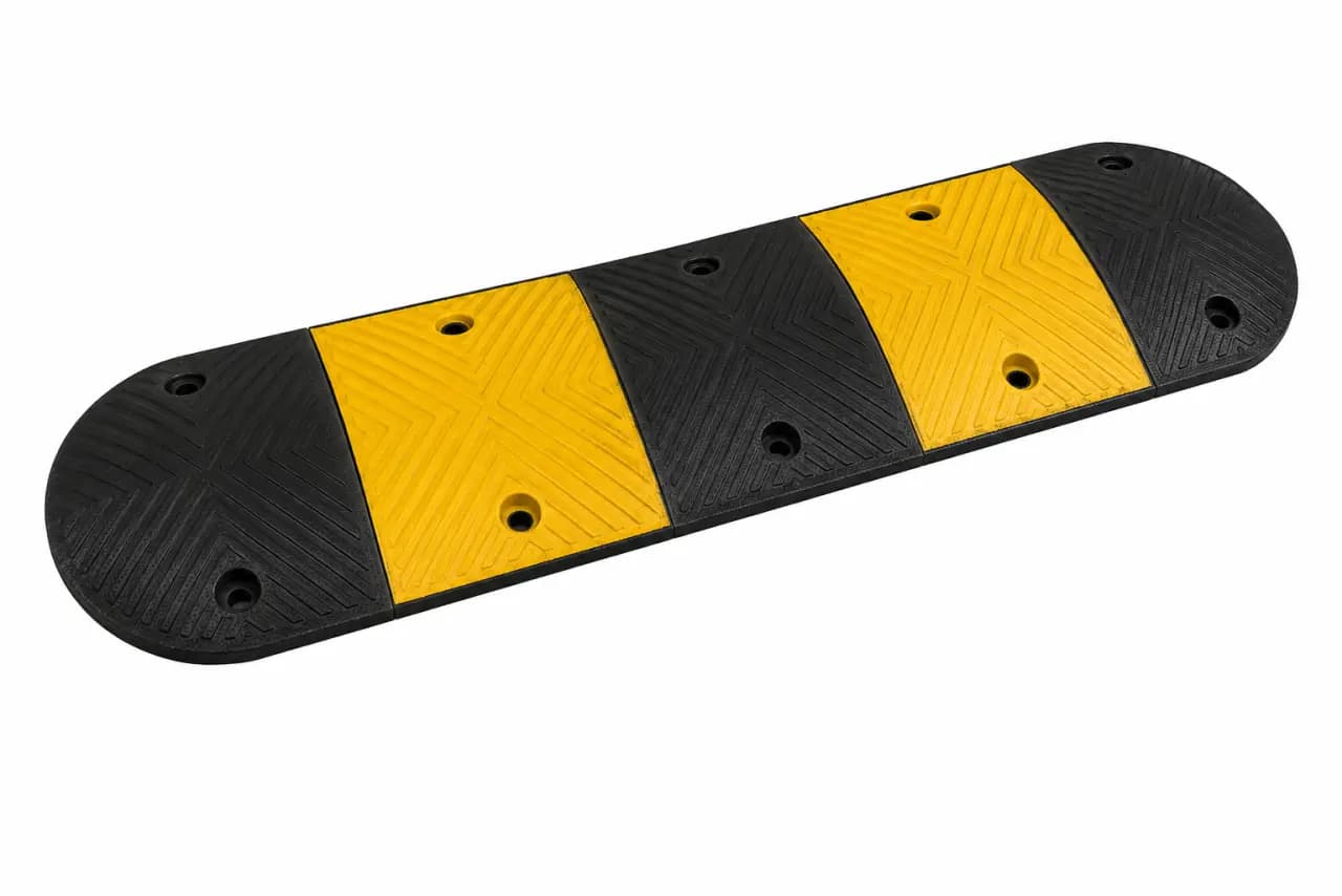 Rubber Speed Breaker - YNM Safety Parking Safety Product | Rubber Products