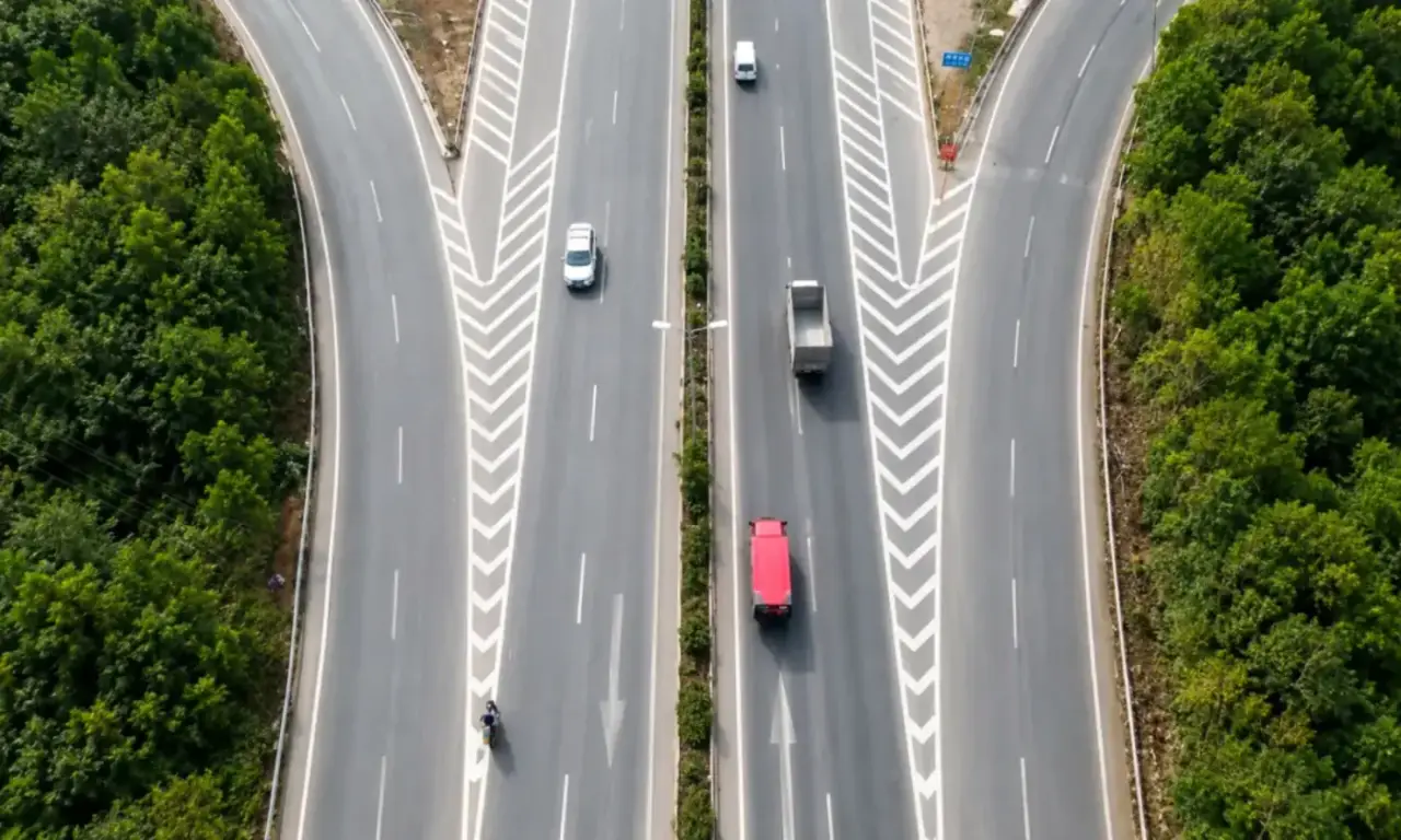 Median Warning Profile Marking Paint Manufacturers — application area